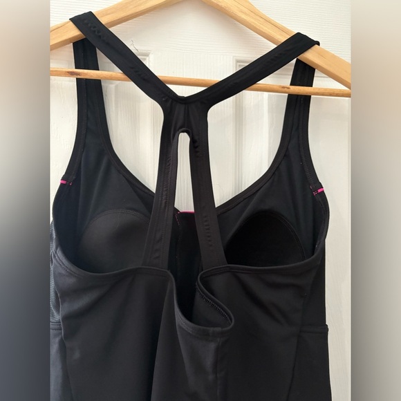 Speedo women’s swim dress 15” ptp bathing suit top Long black pink - Picture 4 of 9